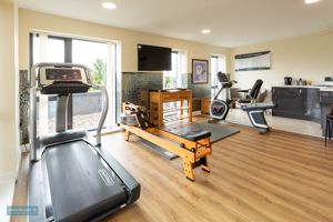 Residents Gym- click for photo gallery